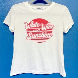 Cute graphic tee from Sub_Urban Riot. Size: S. Color: white. Perfect for Summer!